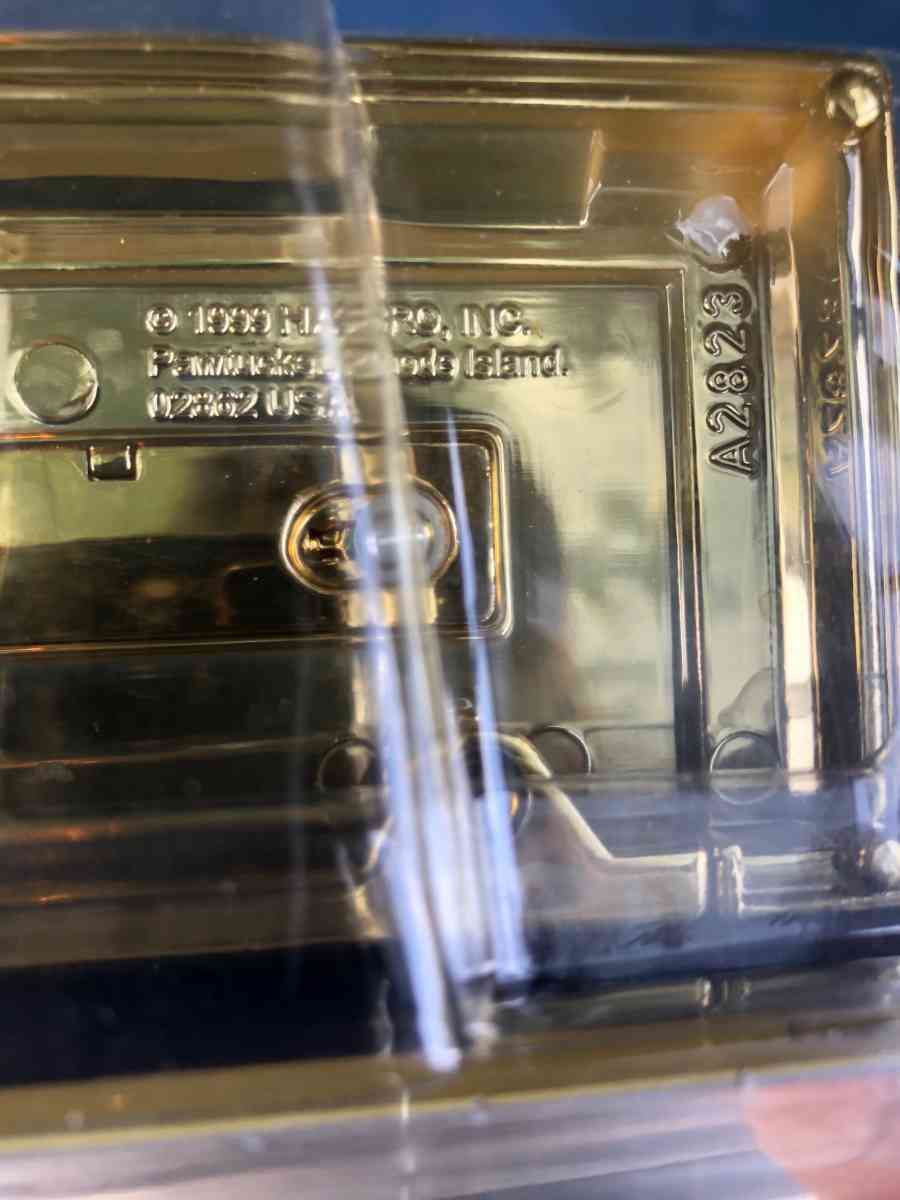 Kenner and Hasbro Inc its a Jeff Gordon Race Car 1999 - Hartsville, Tennessee - FleaMarketBay