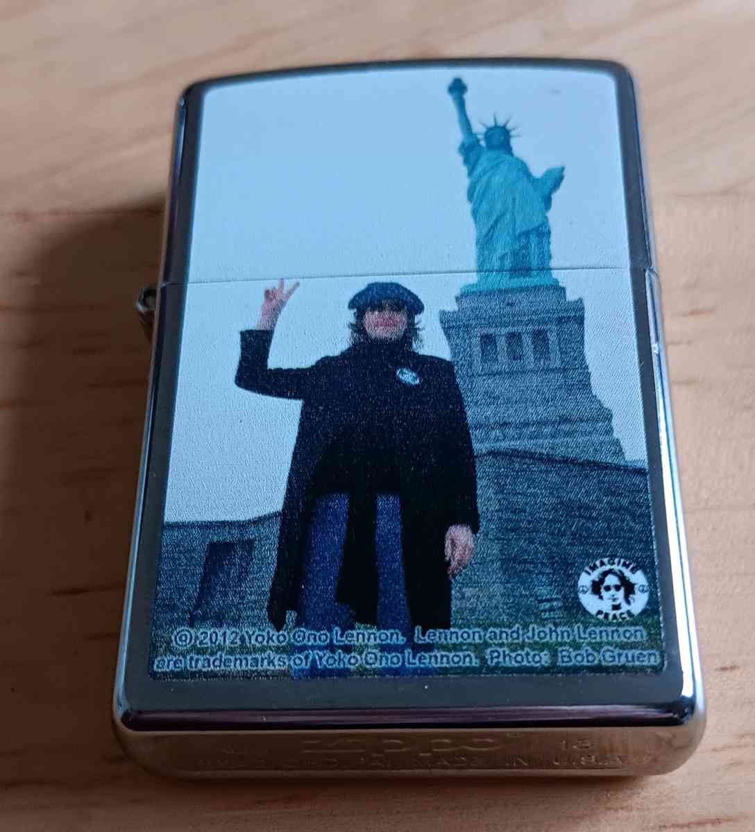 JOHN LENNON RARE 2013 ZIPPO LIGHTE STATUE LIBERTY MINT BOX - East Rochester, New York