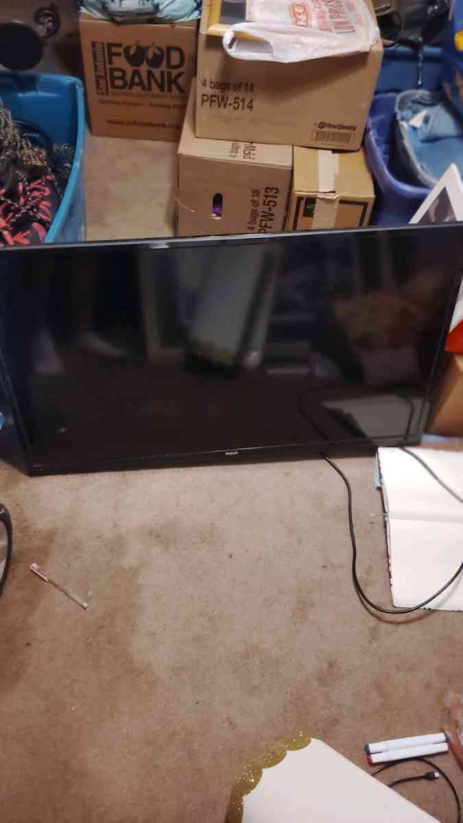 40 inch TV LED LCD FULL HD TV DVD COMBO - San Antonio, Texas