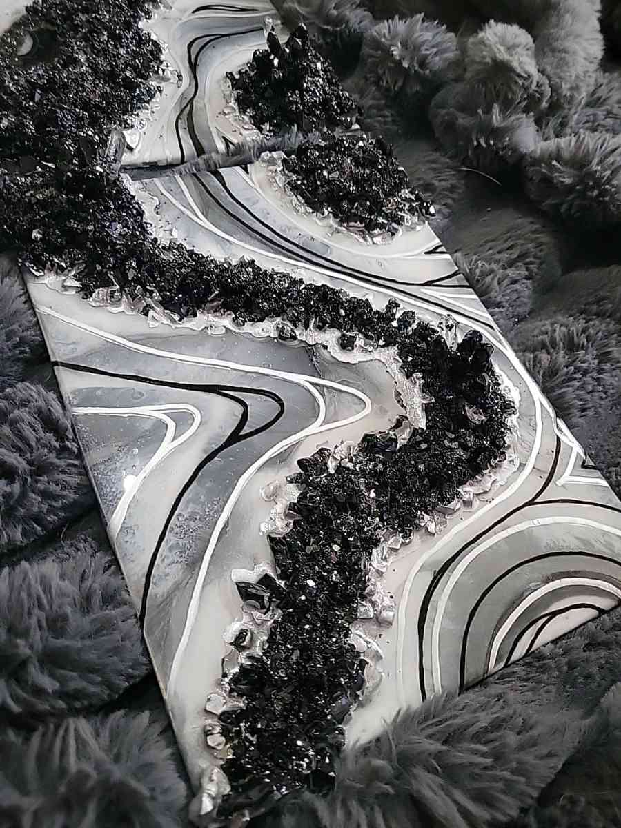 Epoxy and Geode Artwork - Rochester, New Hampshire - FleaMarketBay