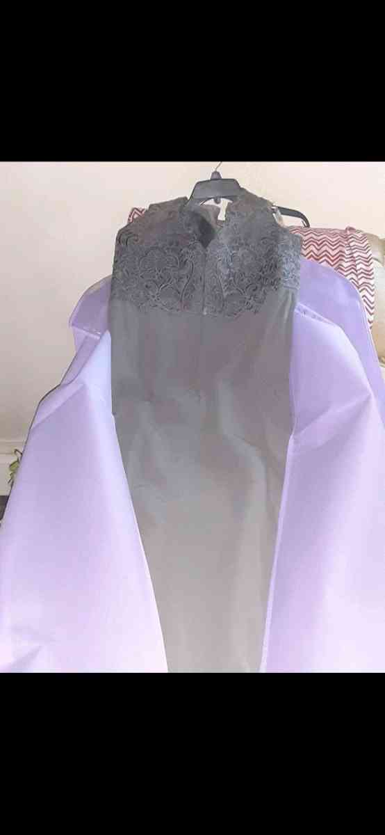 Gray Prom Gown - Sandusky, Ohio - FleaMarketBay