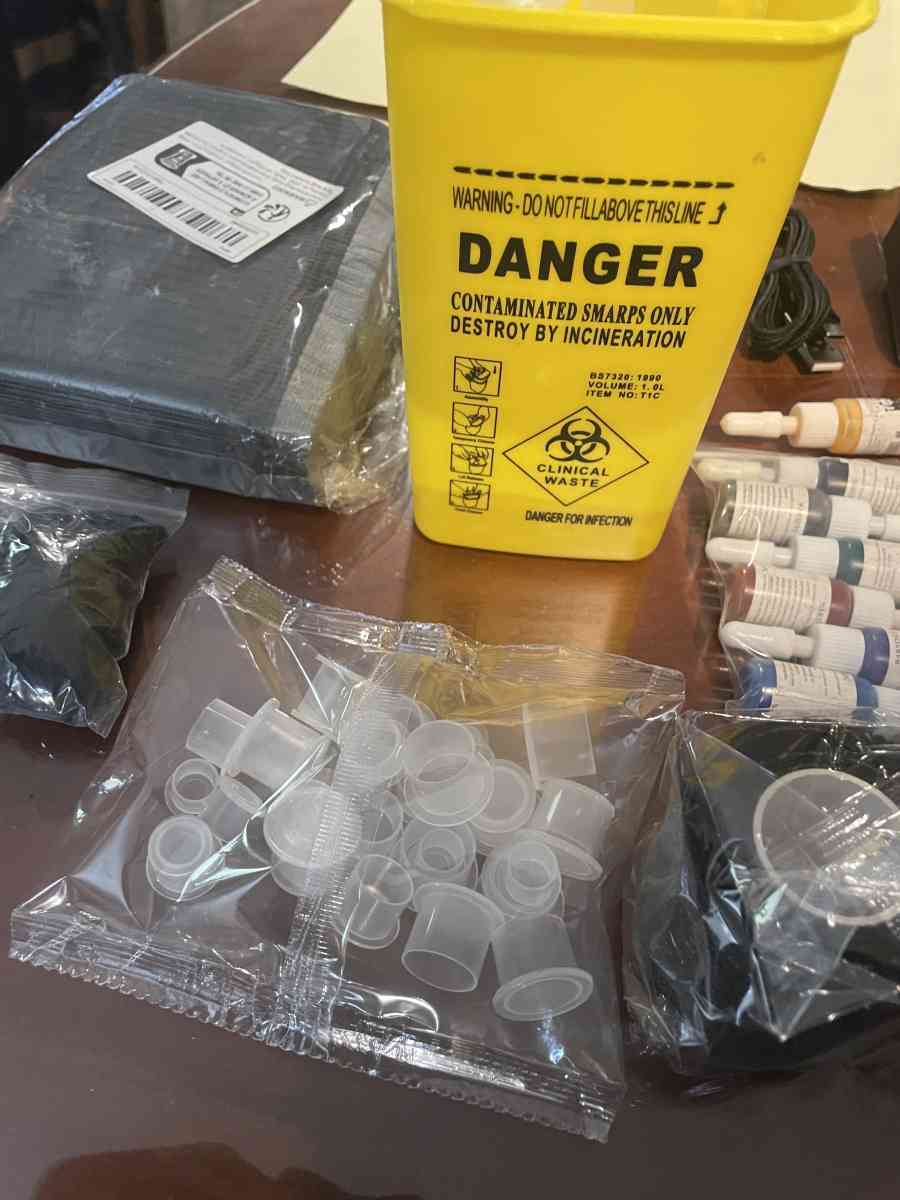 tattoo machine kit wireless with case - Lake City, Florida - FleaMarketBay