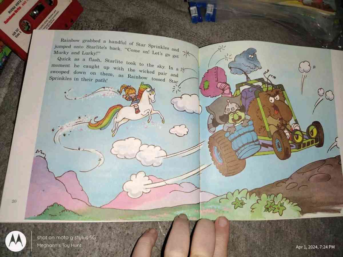 Vtg Rainbow Brite Reading Set w cassette tape - Saint Charles, Missouri - FleaMarketBay