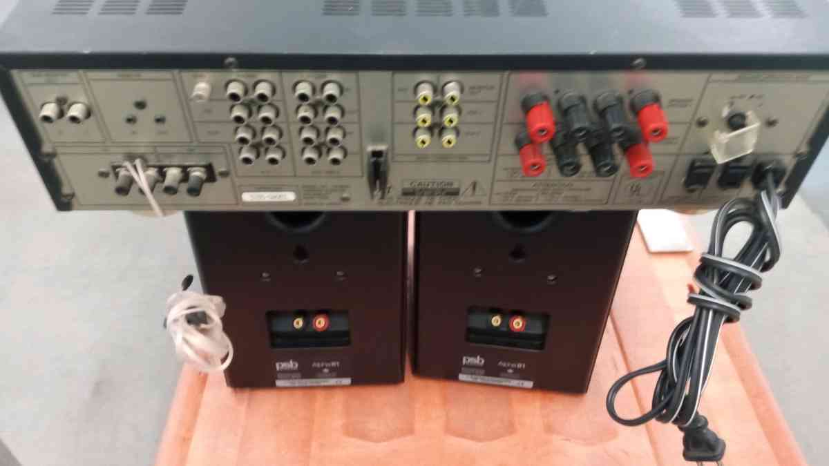 the stereo receiver Harman kardon  speaker - Atherton, California - FleaMarketBay