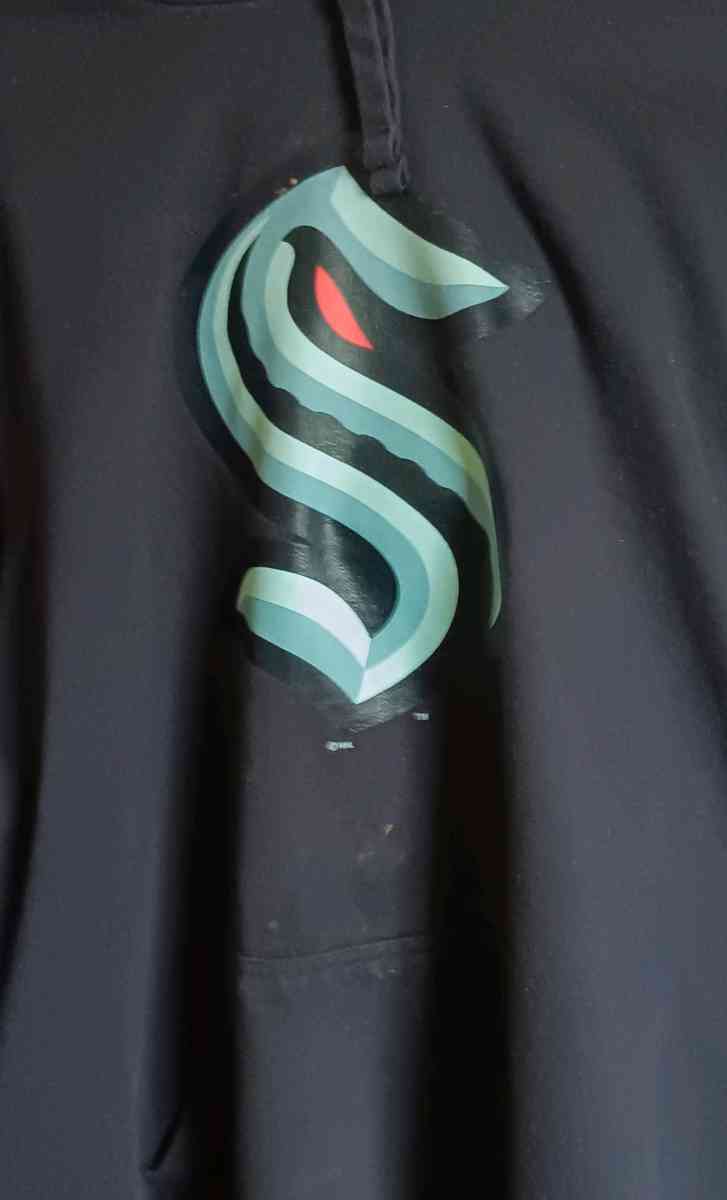 2XL SEATTLE KRAKENS HOODIE BY FANATICS GENTLY USED BIG LOGO