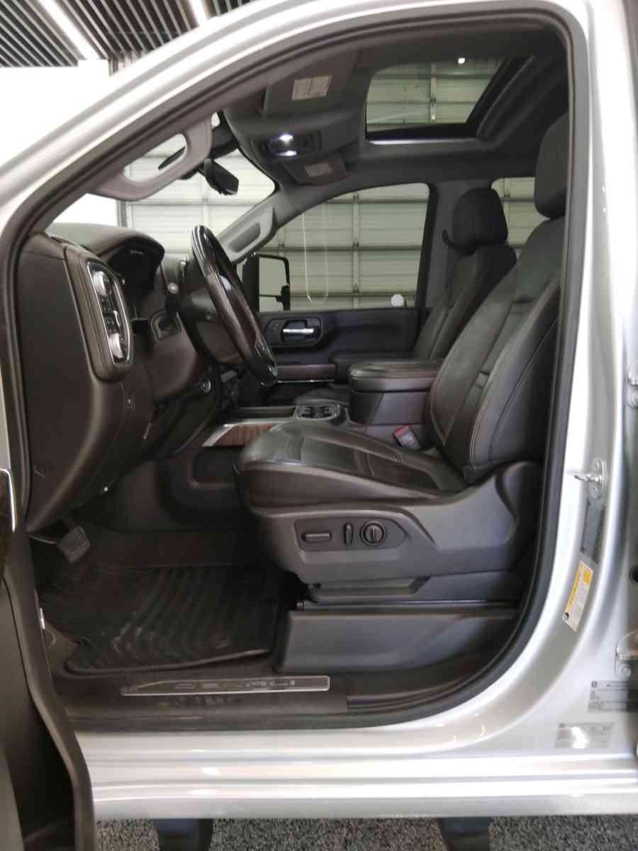 2020 GMC Sierra 2500 HD Denali - Greenville, Texas - FleaMarketBay