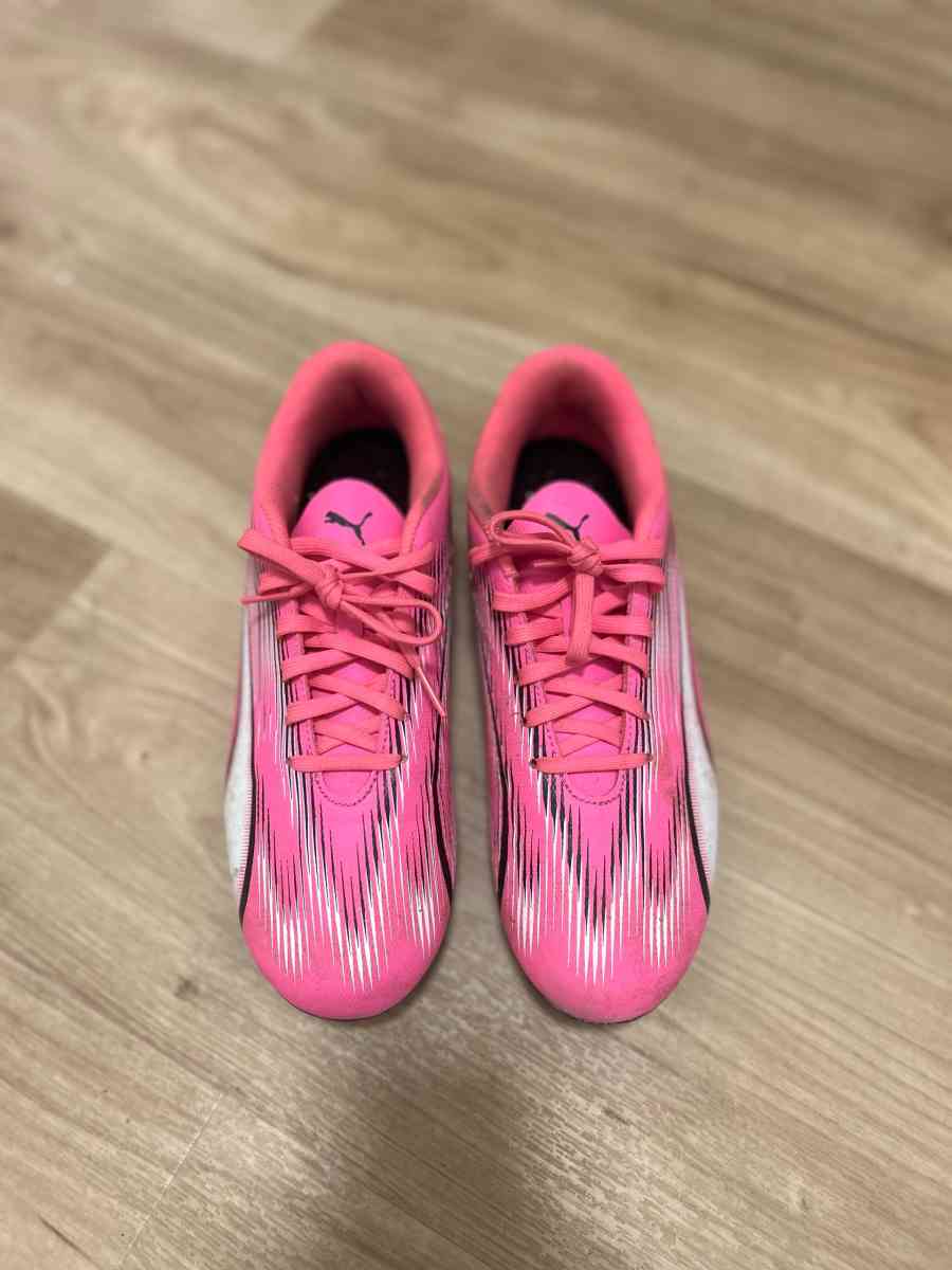 kids shoes - Austell, Georgia