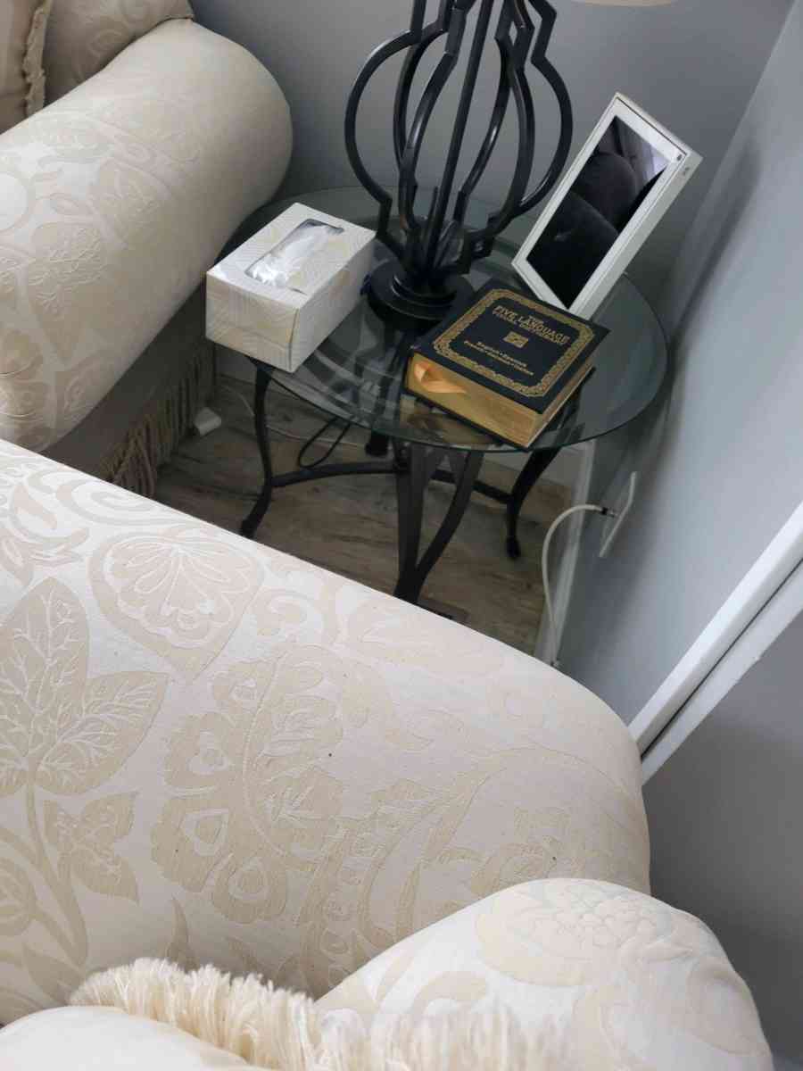 family room furniture set - Chesterfield, Missouri - FleaMarketBay