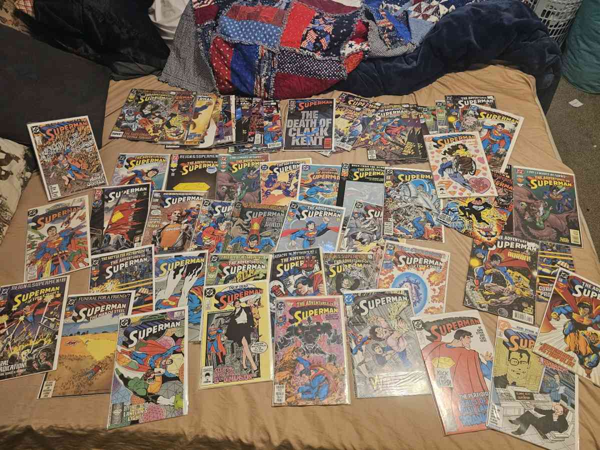 lot of 80 Superman comic books - Oceanside, California