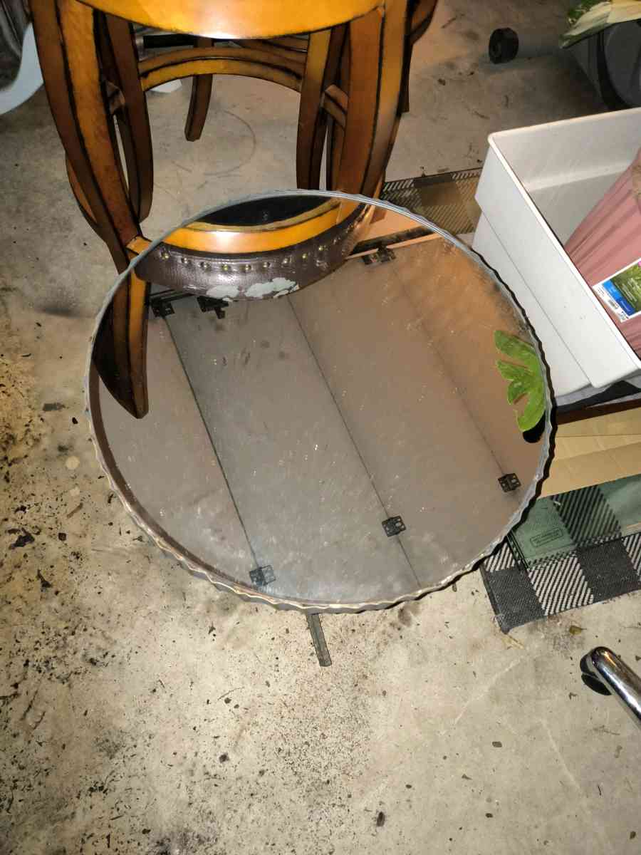 2 side tables mirror top - Acworth, Georgia - FleaMarketBay