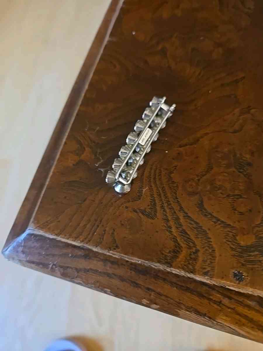 vintage Sarah jewelry - Adamsville, Alabama - FleaMarketBay