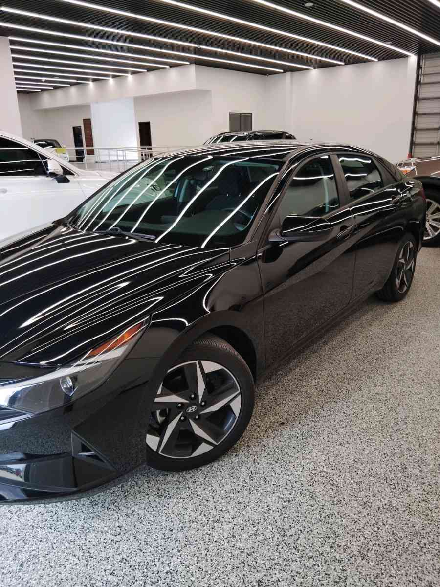 2023 Hyundai Elantra SEL - Greenville, Texas - FleaMarketBay