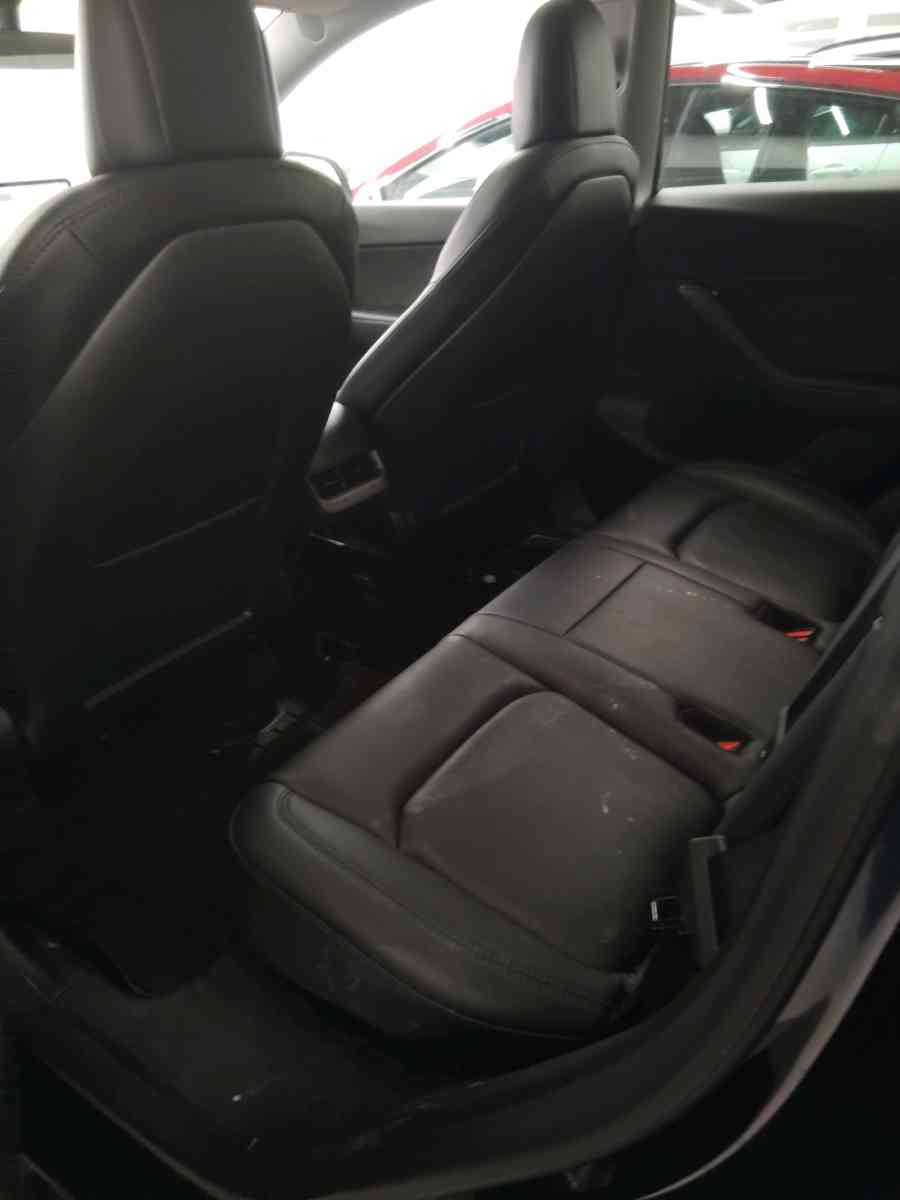 2022 Tesla Model Y Long Range - Greenville, Texas - FleaMarketBay