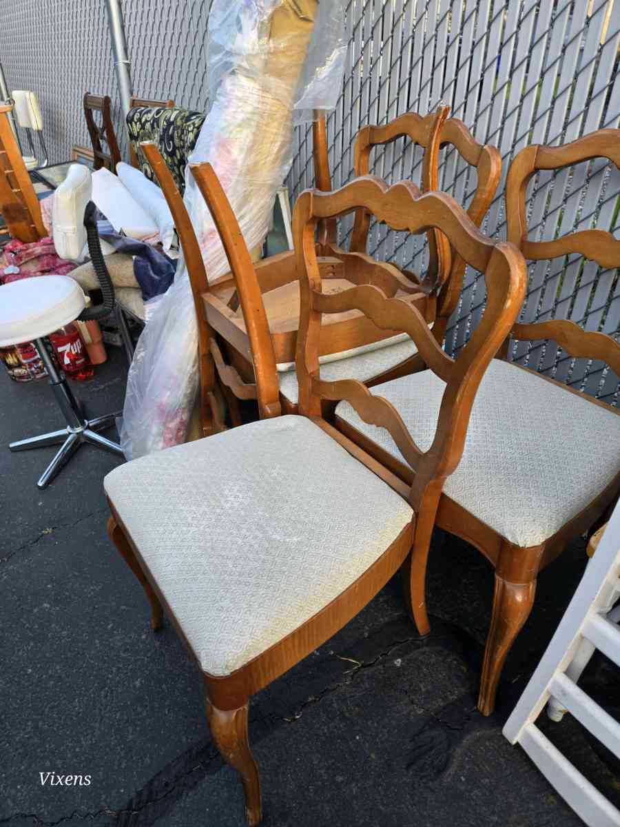 Vintage French provincial ladder chairs - Ashland, Oregon - FleaMarketBay