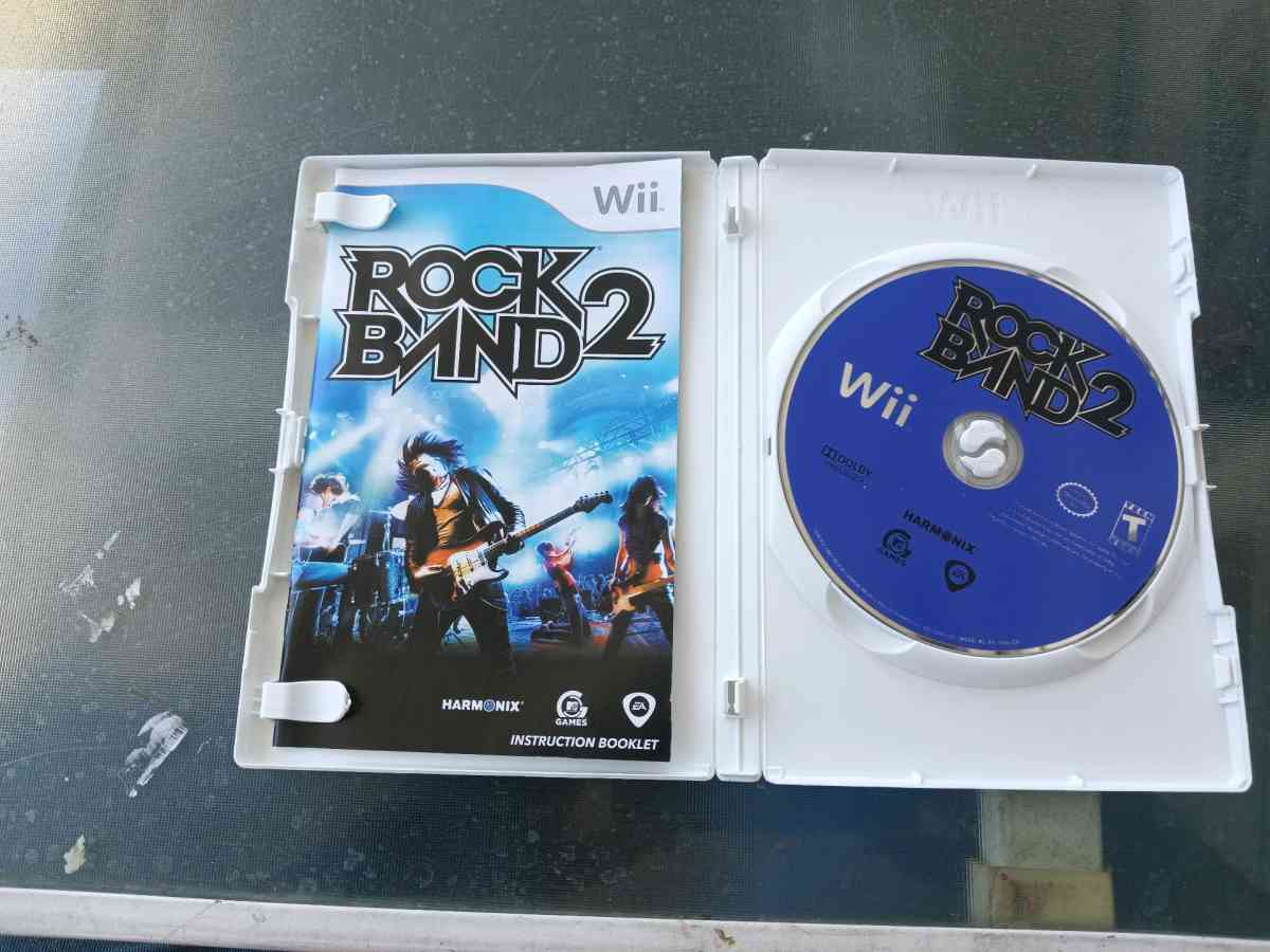 rock band 2 - Riverside, California - FleaMarketBay