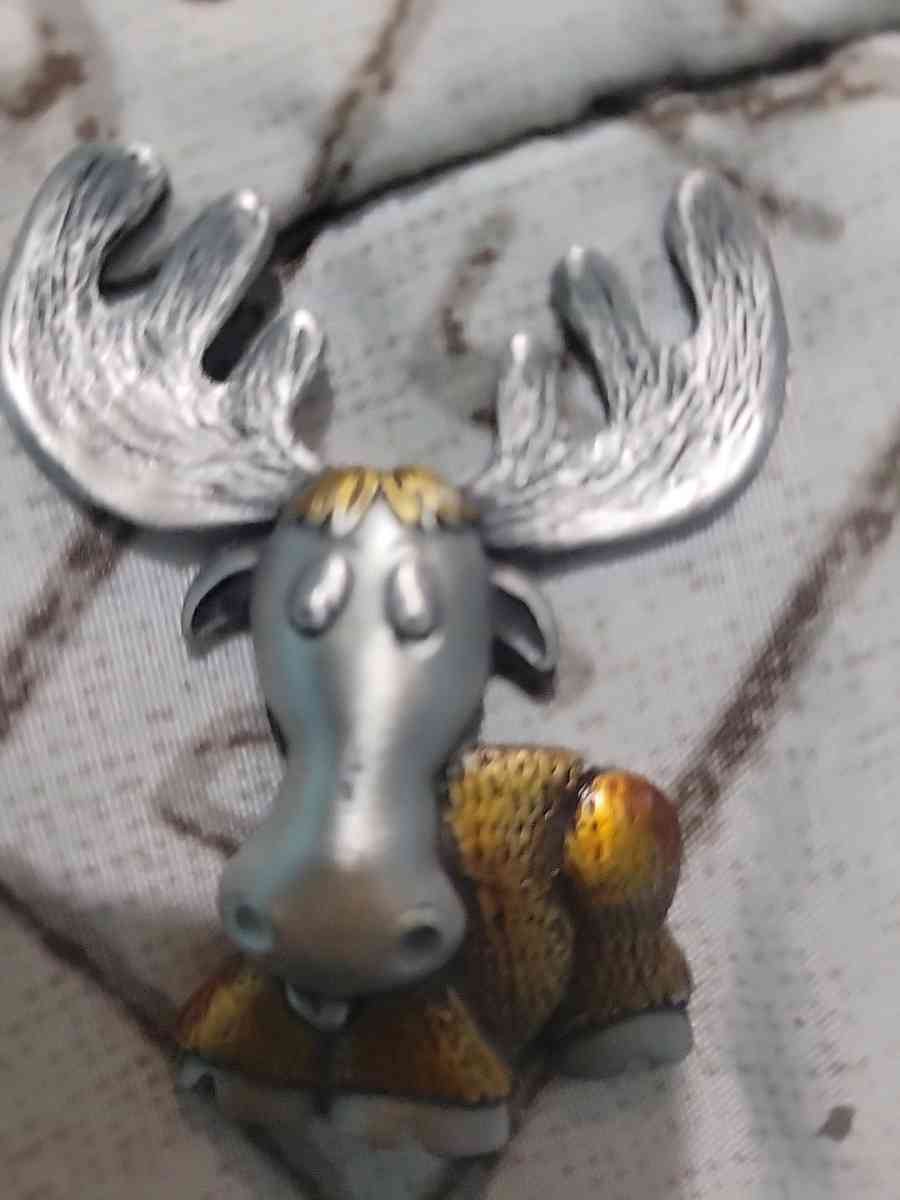 Moose brooch - Brighton, Michigan - FleaMarketBay