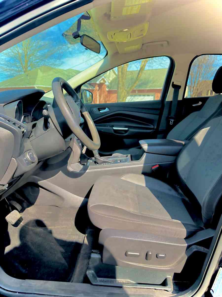 2018 Ford Escape SE - Gallatin, Tennessee - FleaMarketBay