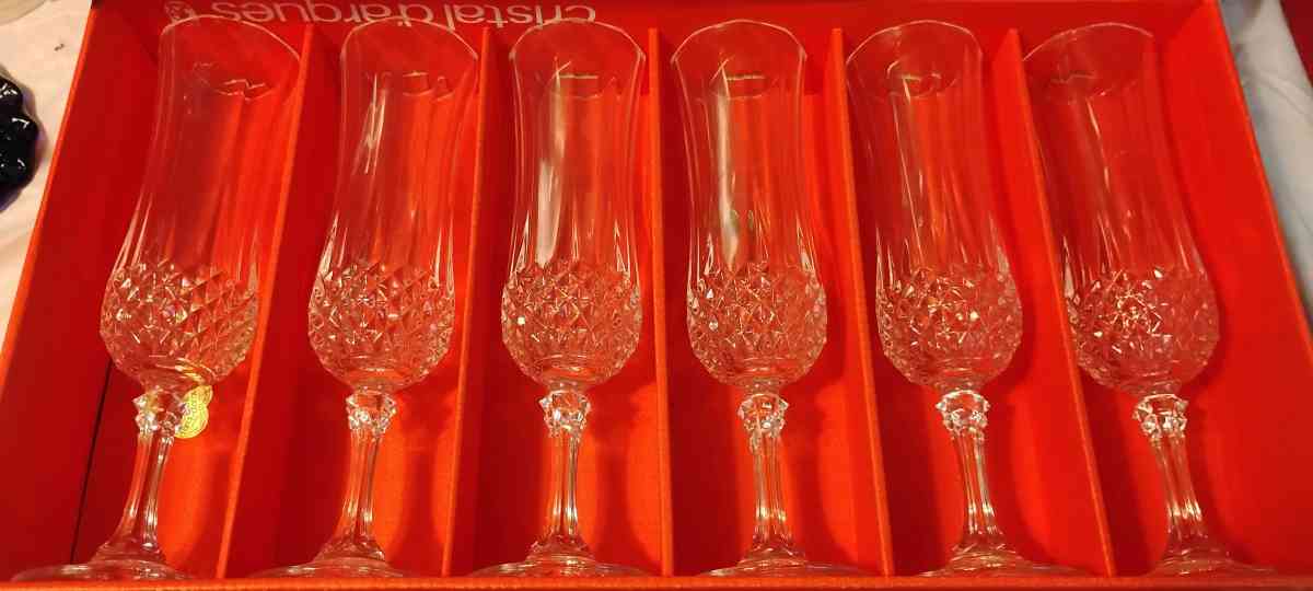 6 Cristal Darques LONGCHAMP Lead Crystal Champagne Flutes - Prescott, Wisconsin - FleaMarketBay