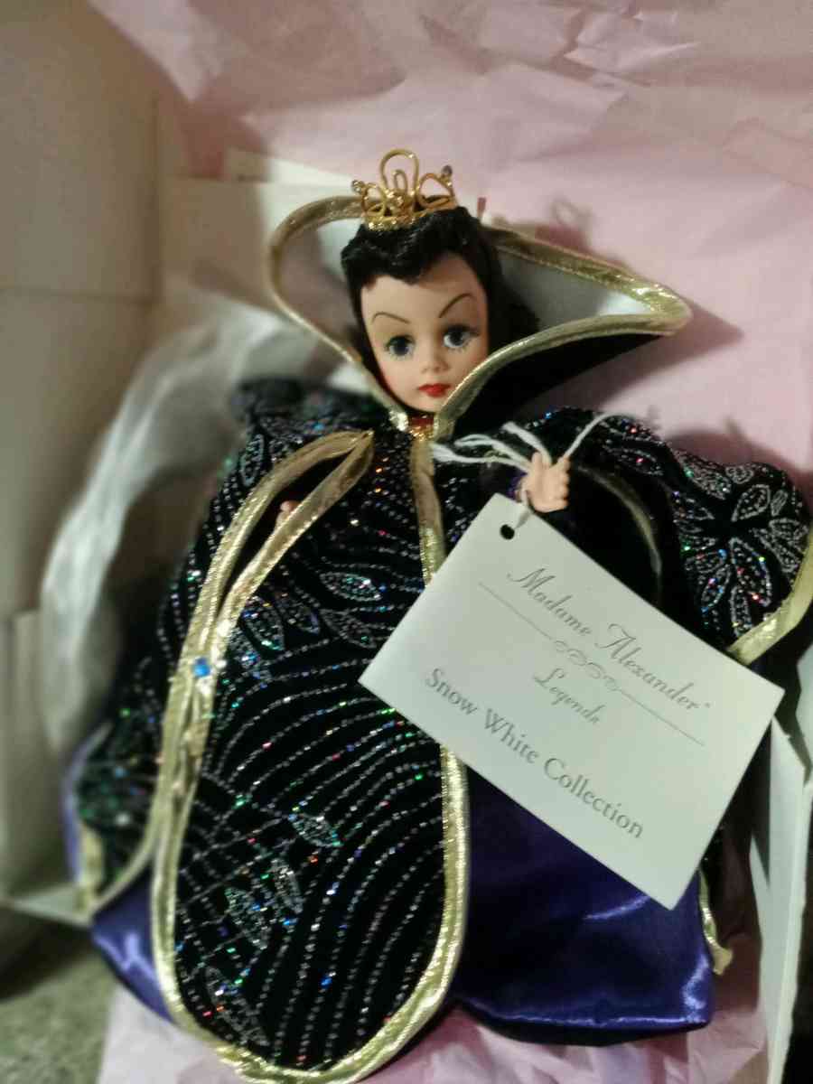 Madame Alexander Wicked Stepmother - Newton, Illinois