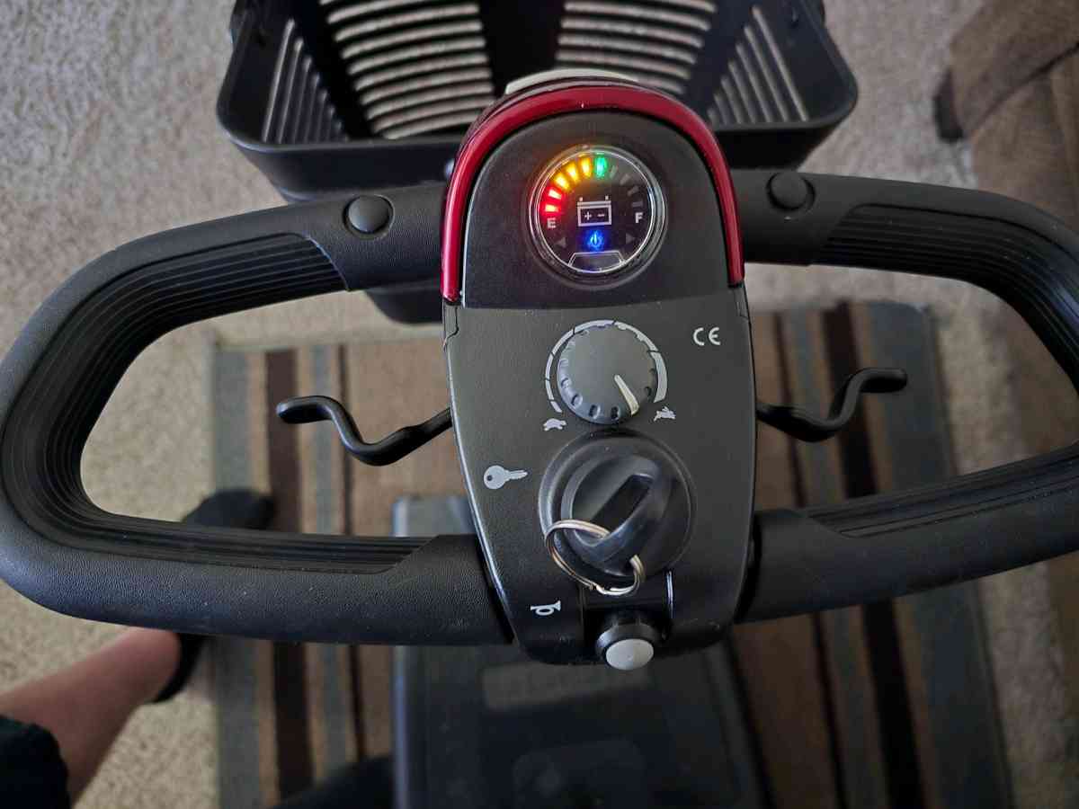 Pride electric wheelchair - Glen Burnie, Maryland - FleaMarketBay