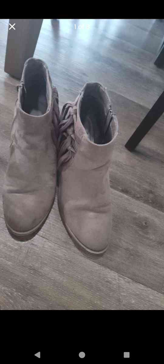 tan western heel boots - Monmouth, Oregon - FleaMarketBay