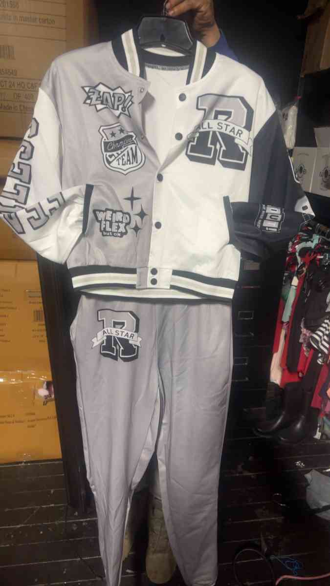 new 2 pc woman outfit - New Britain, Connecticut