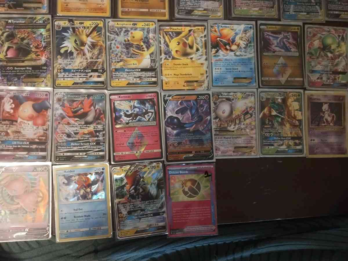 Pokemon card lot - Fort Lauderdale, Florida - FleaMarketBay