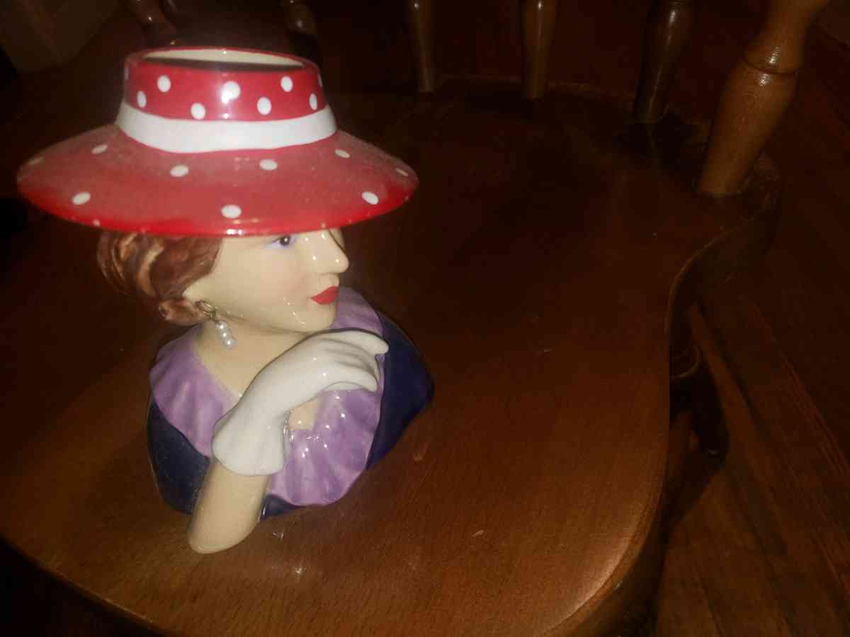 small odd bundle - Suffield, Connecticut - FleaMarketBay