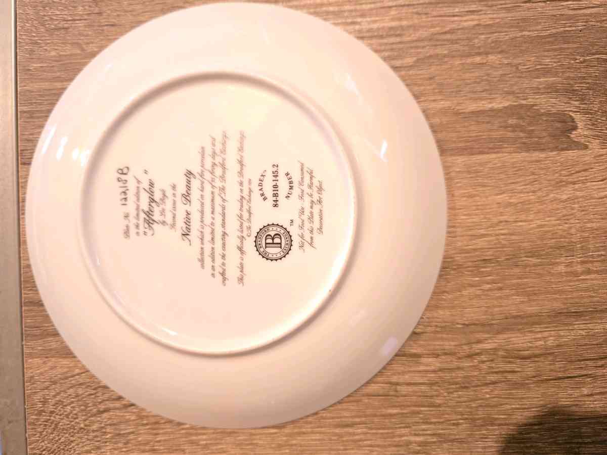 platos de coleccin - La Puente, California - FleaMarketBay