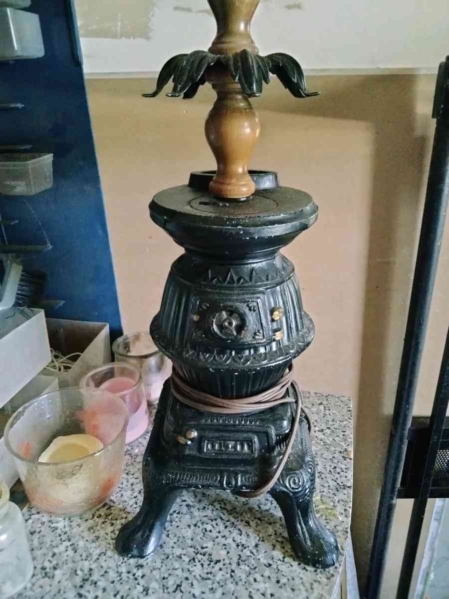 lamp with a pot belly stove base - Sweetwater, Texas - FleaMarketBay