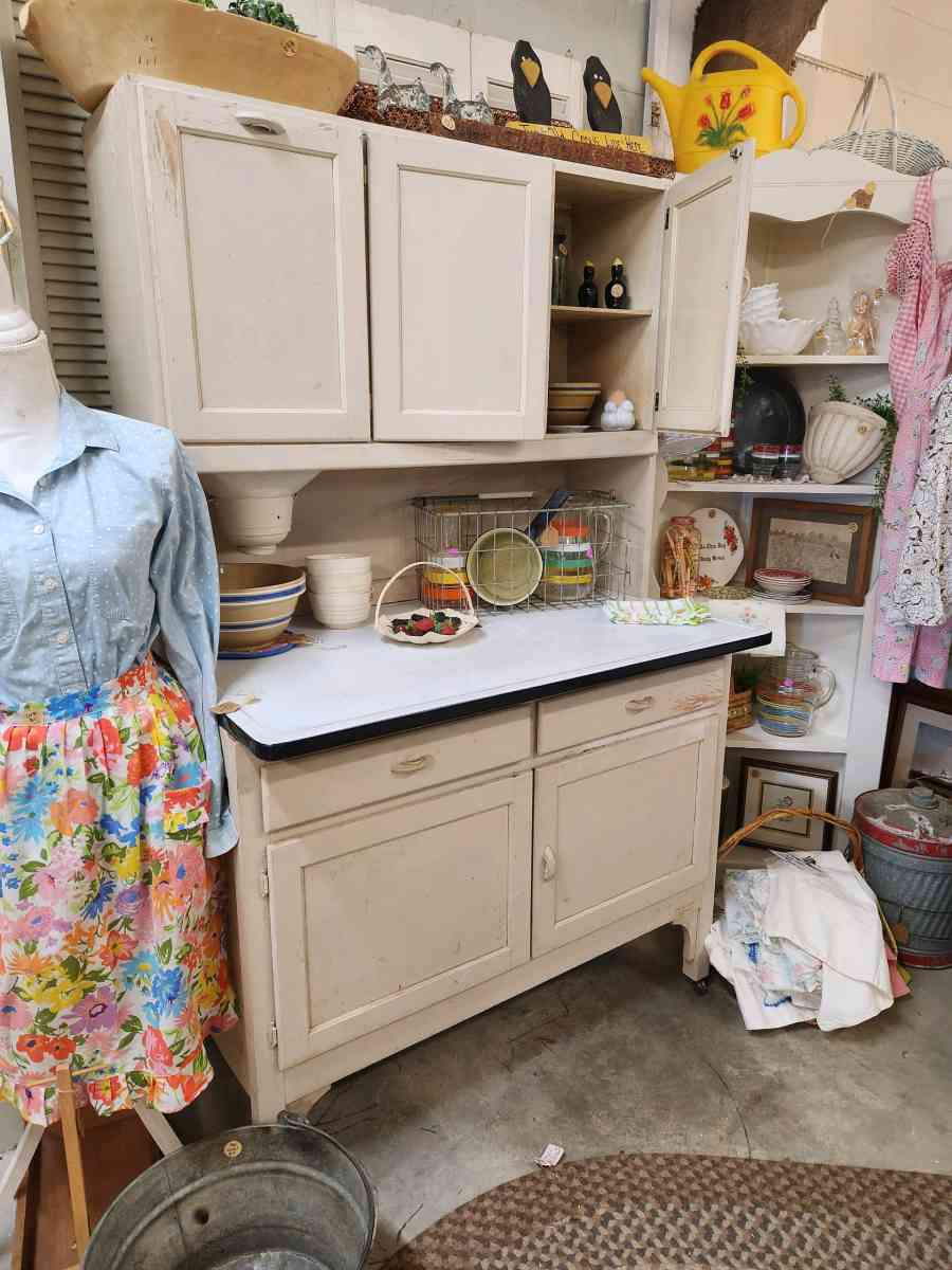 Farmhouse Primitive Hoosier Cabinet or Cupboard - Alexander, North Carolina - FleaMarketBay