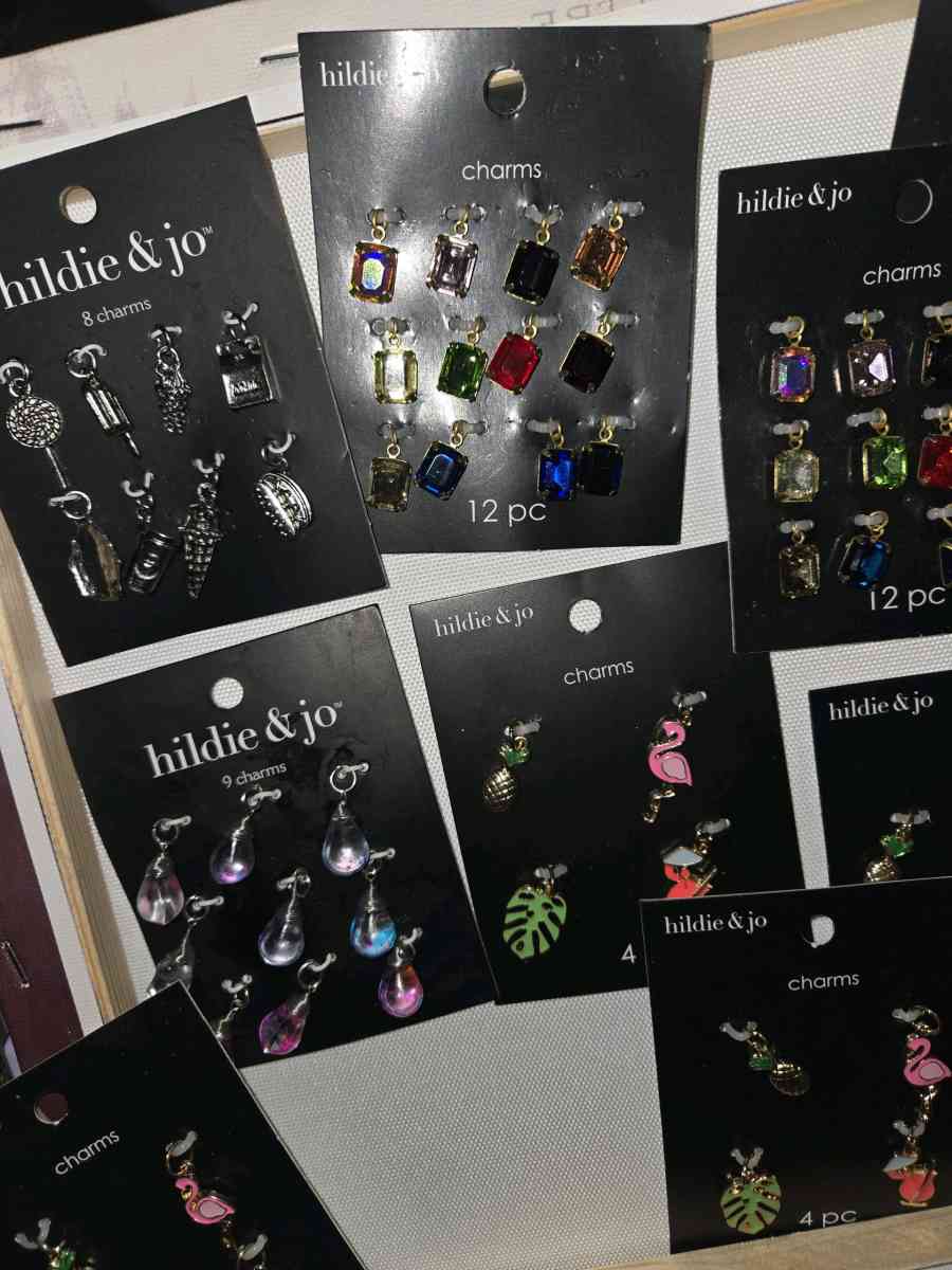 bundle of brand new charms an pendants selling together - Manteca, California - FleaMarketBay