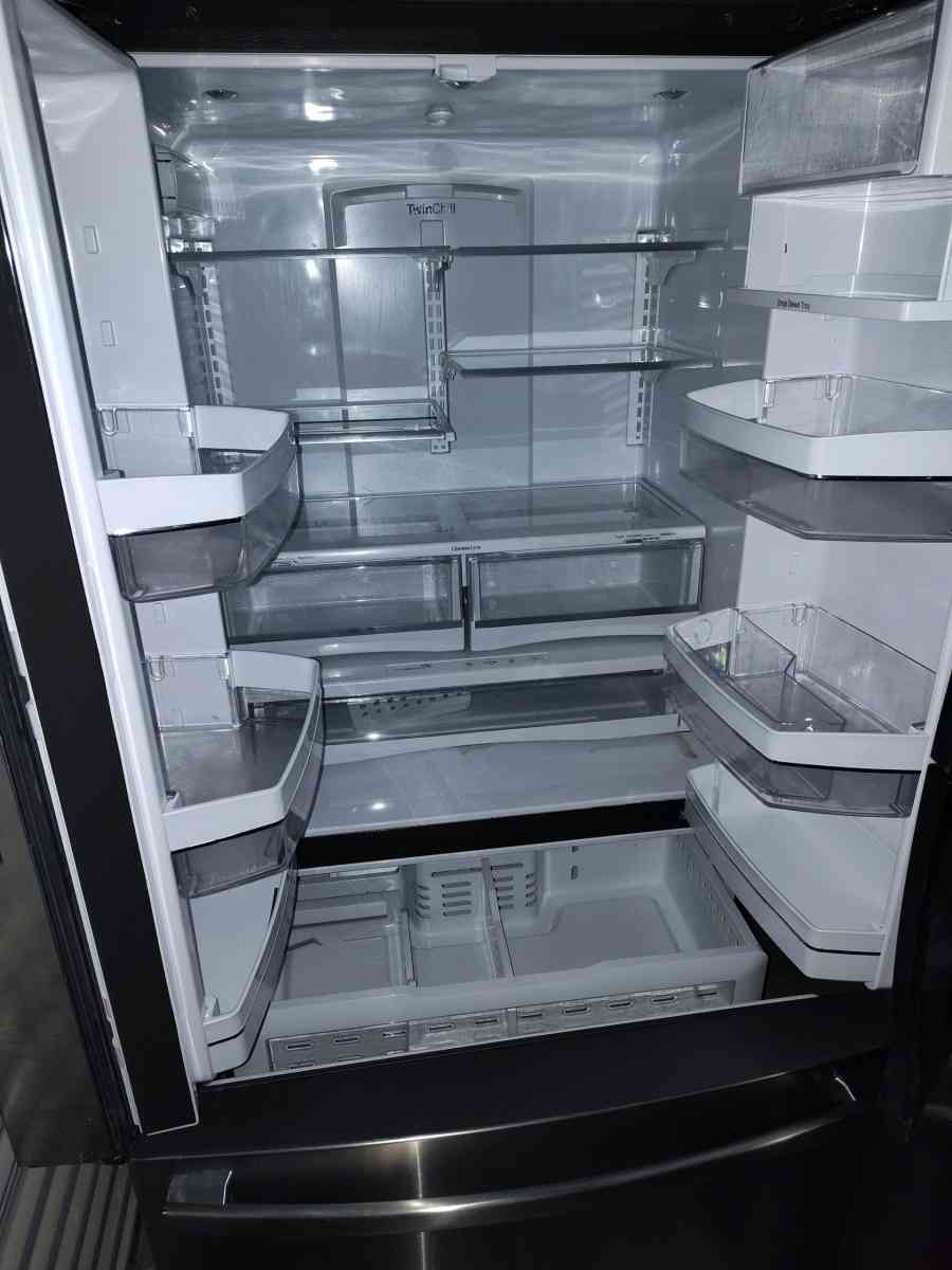 Refrigerator GE - Fort Worth, Texas - FleaMarketBay