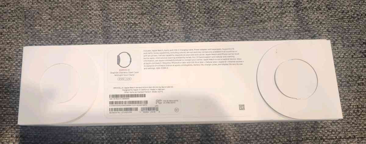 series 8 graphite stainless case midnight sport band 41mm - Buena Park, California - FleaMarketBay