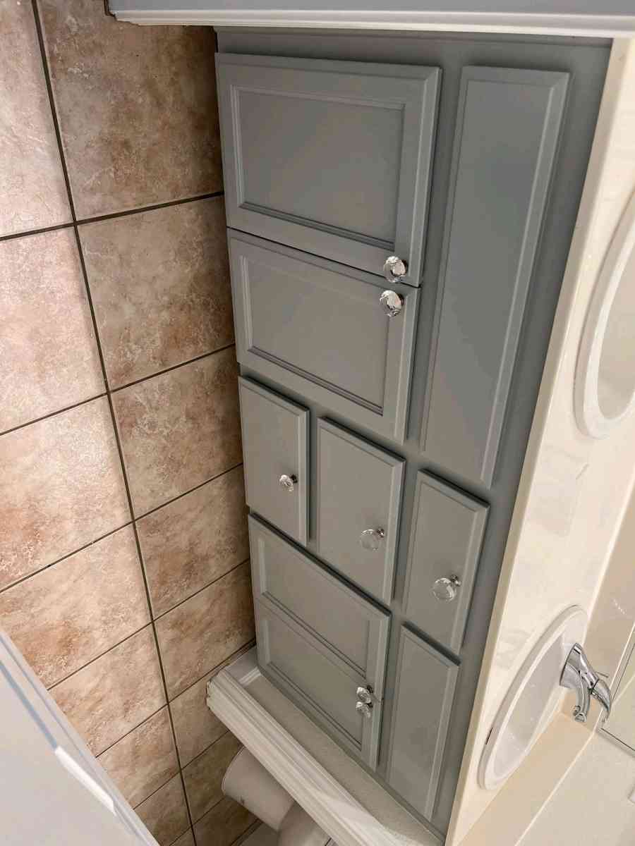 job painting - Stockton, California - FleaMarketBay