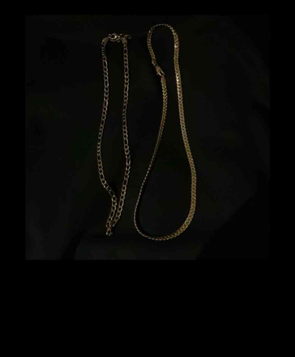 Elegant Gold Chain Necklace - Surprise, Arizona - FleaMarketBay