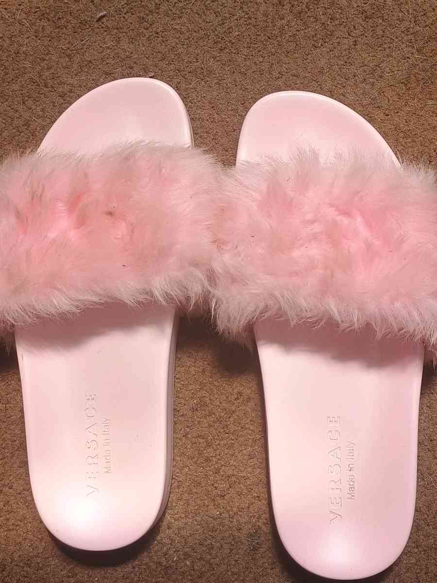 Versace slippers - Pilot, Virginia - FleaMarketBay