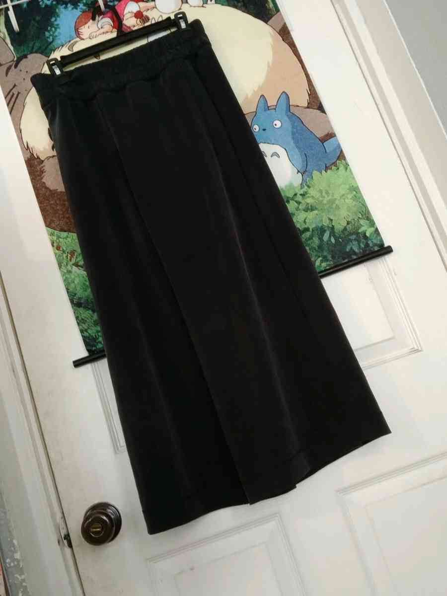 lulu lemon black wide legged sweat pants - Daytona Beach, Florida