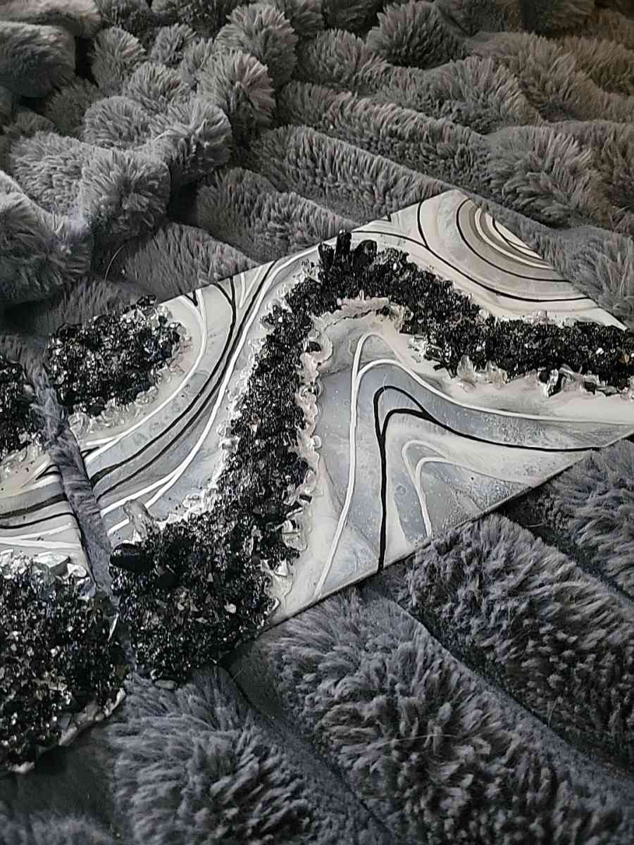 Epoxy and Geode Artwork - Rochester, New Hampshire - FleaMarketBay