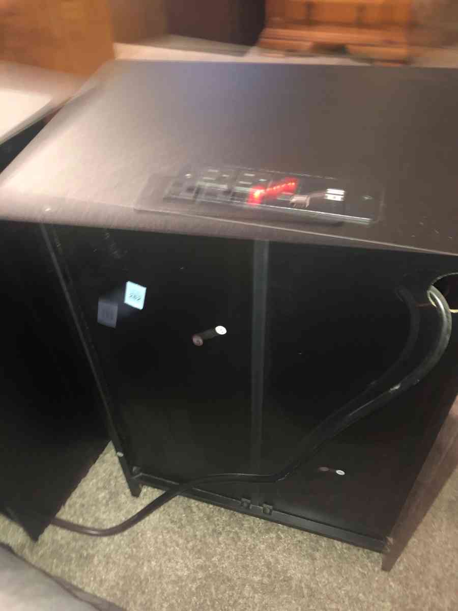 end tables with electric outlets usb plugs - Austin, Texas - FleaMarketBay