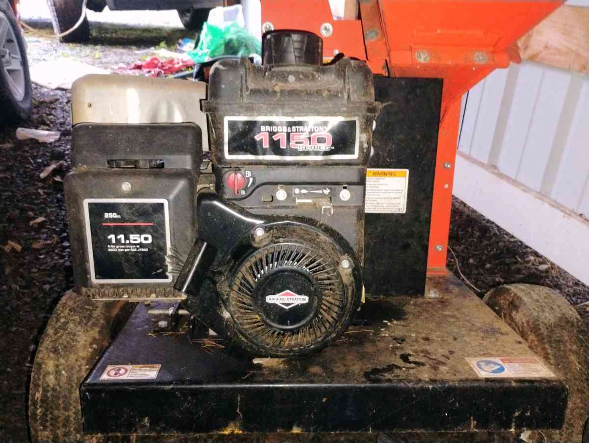 woodchipper - Estacada, Oregon - FleaMarketBay