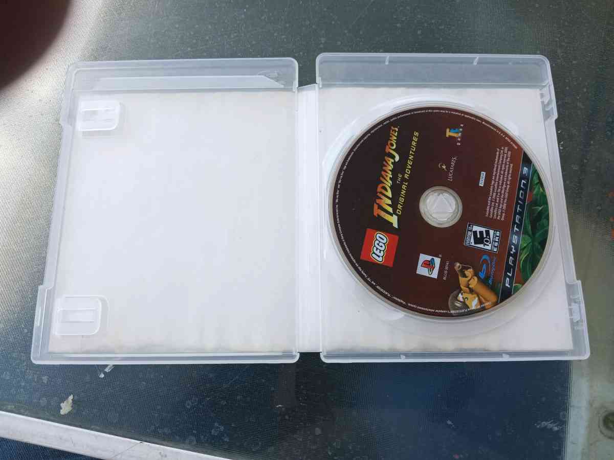 Lego Indiana Jones - Riverside, California - FleaMarketBay