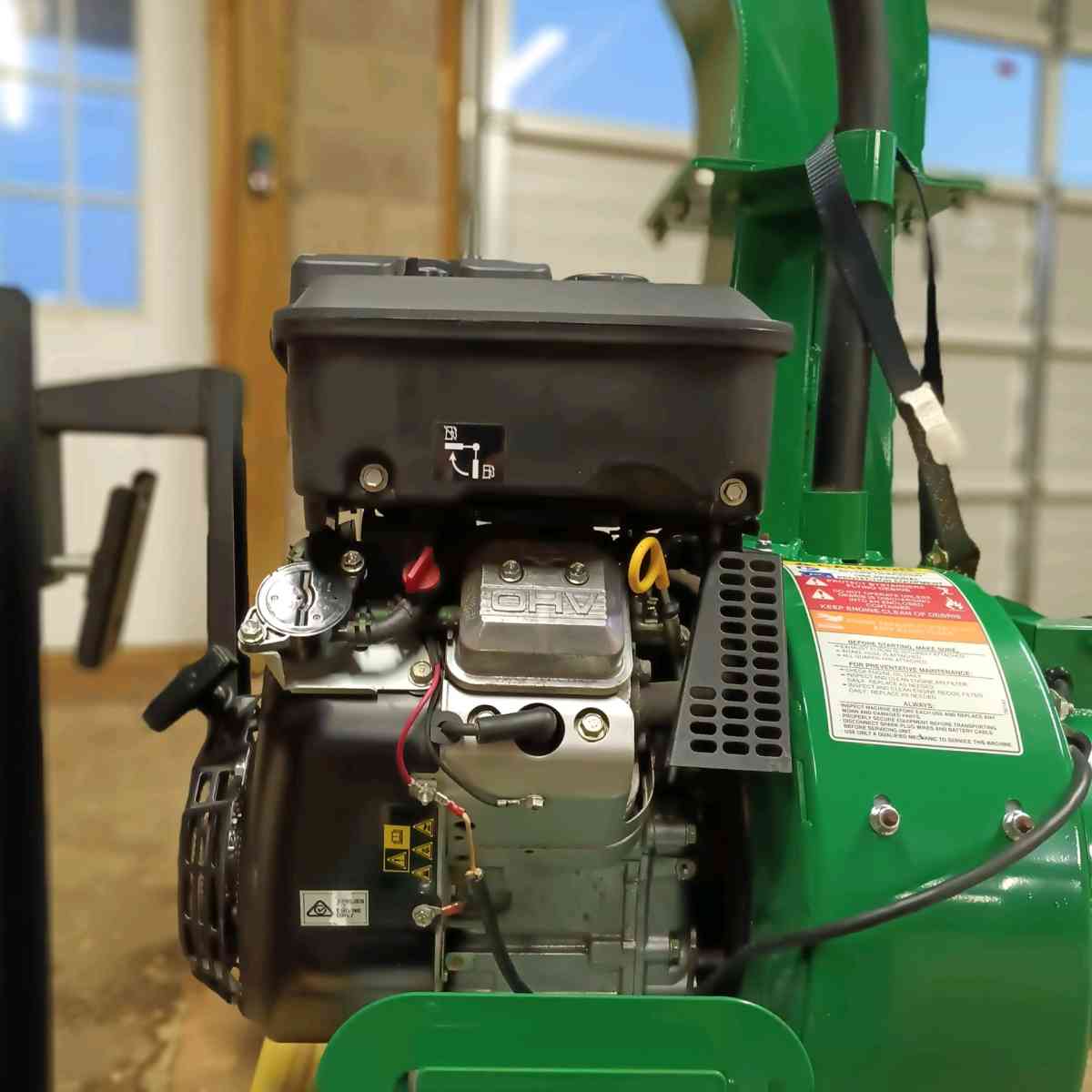 18 hp debris loader - Morganton, North Carolina - FleaMarketBay