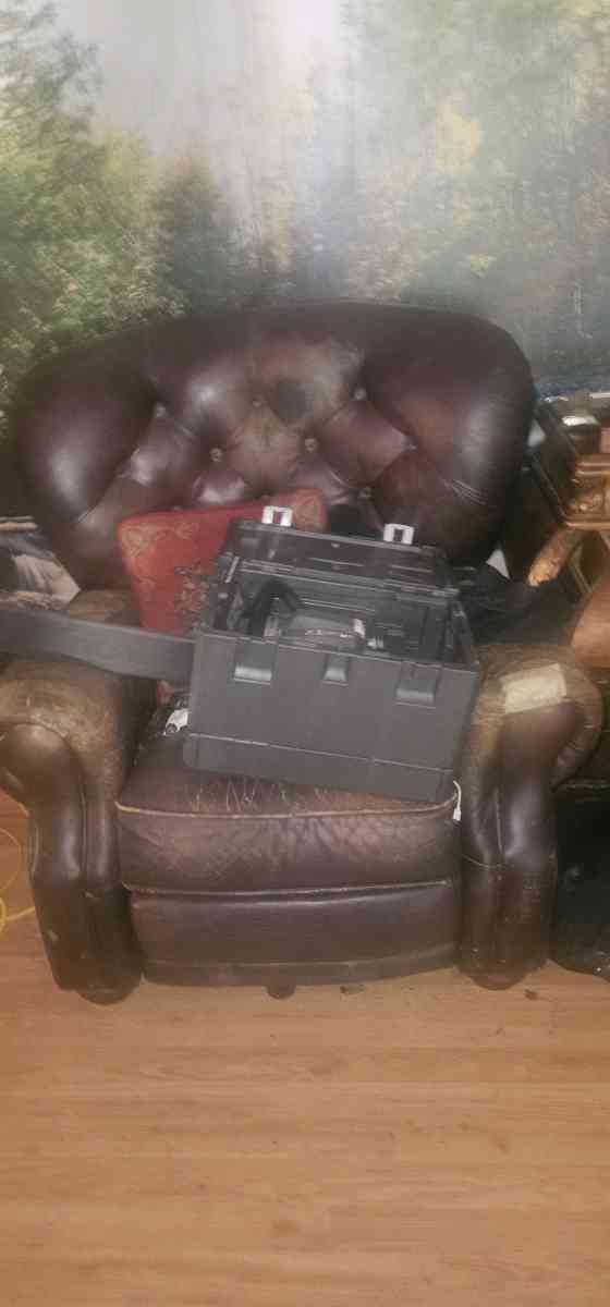 ryobi chainsaw - Saint Martinville, Louisiana - FleaMarketBay