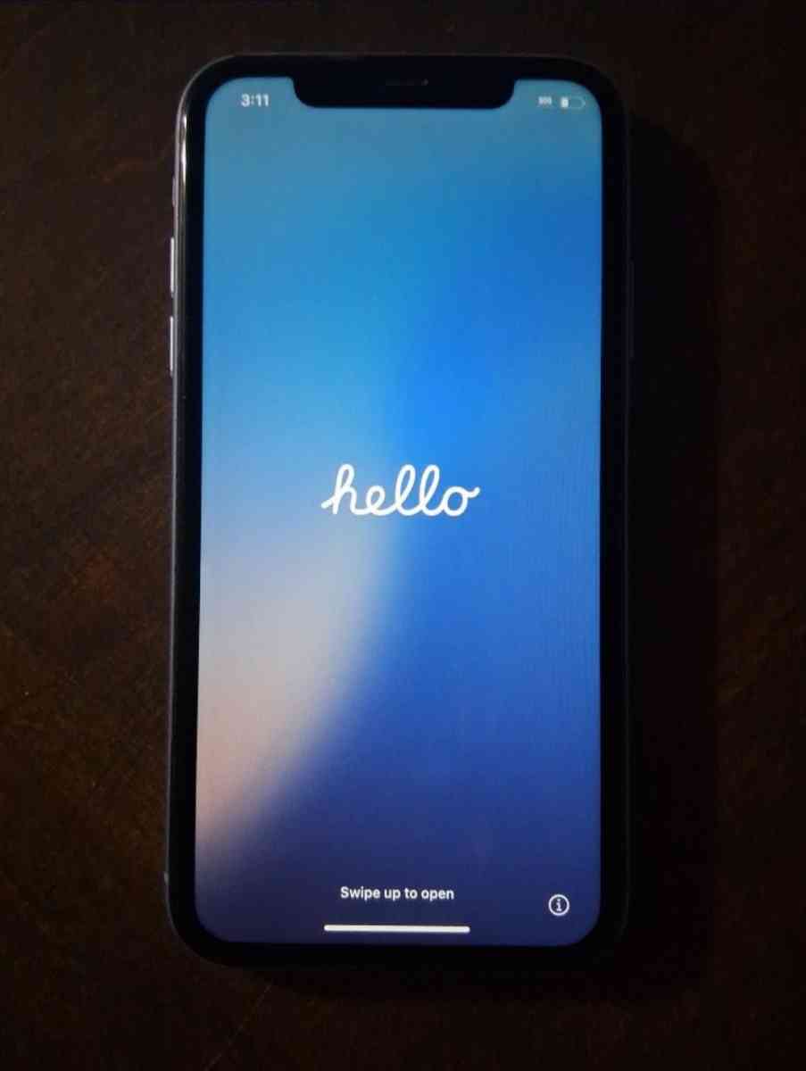 iPhone 11 - San Antonio, Texas - FleaMarketBay