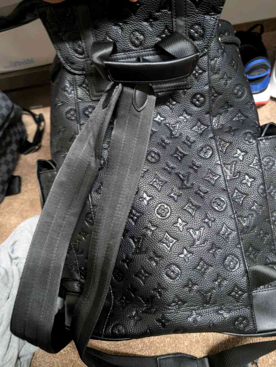 LV BACKPACK - Ocala, Florida - FleaMarketBay