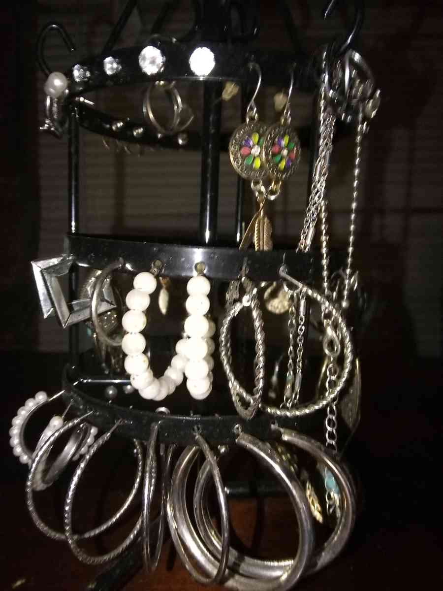 jewelry - Havana, Arkansas - FleaMarketBay