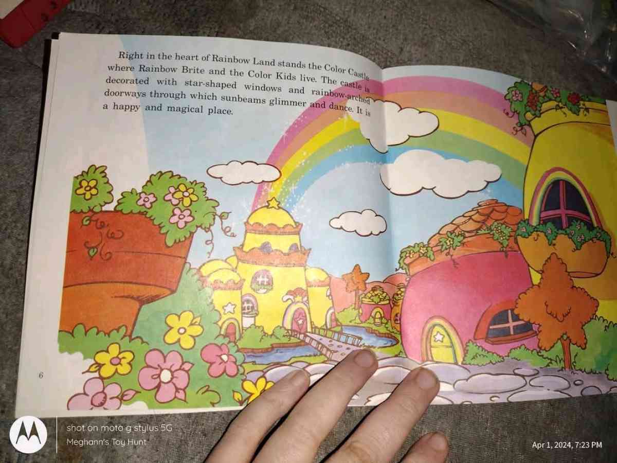 Vtg Rainbow Brite Reading Set w cassette tape - Saint Charles, Missouri - FleaMarketBay