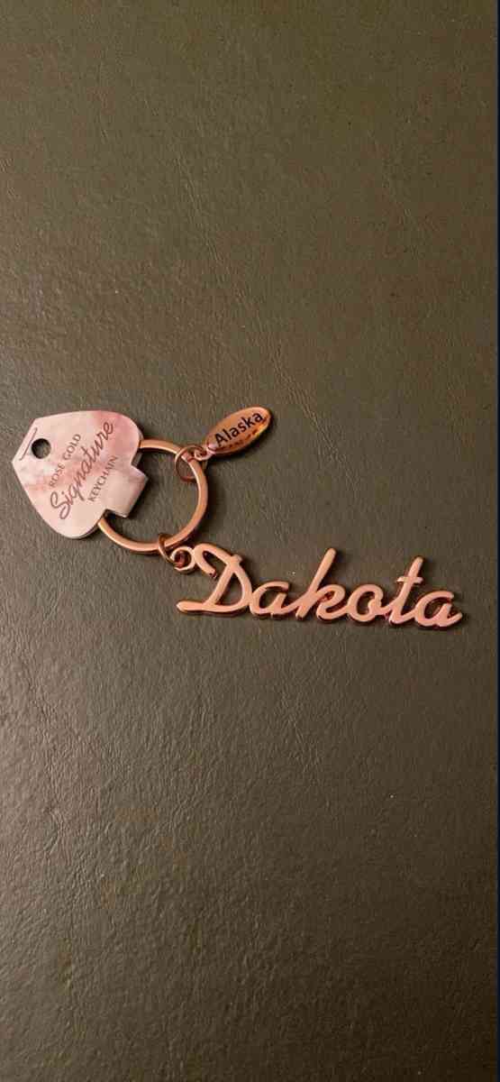 Keychain Dakota - San Jose, California - FleaMarketBay