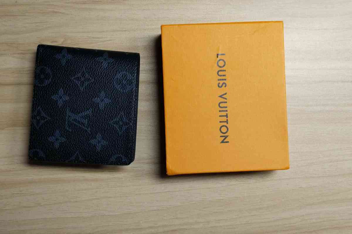 Monogram Graphite Mens Wallet - West Palm Beach, Florida